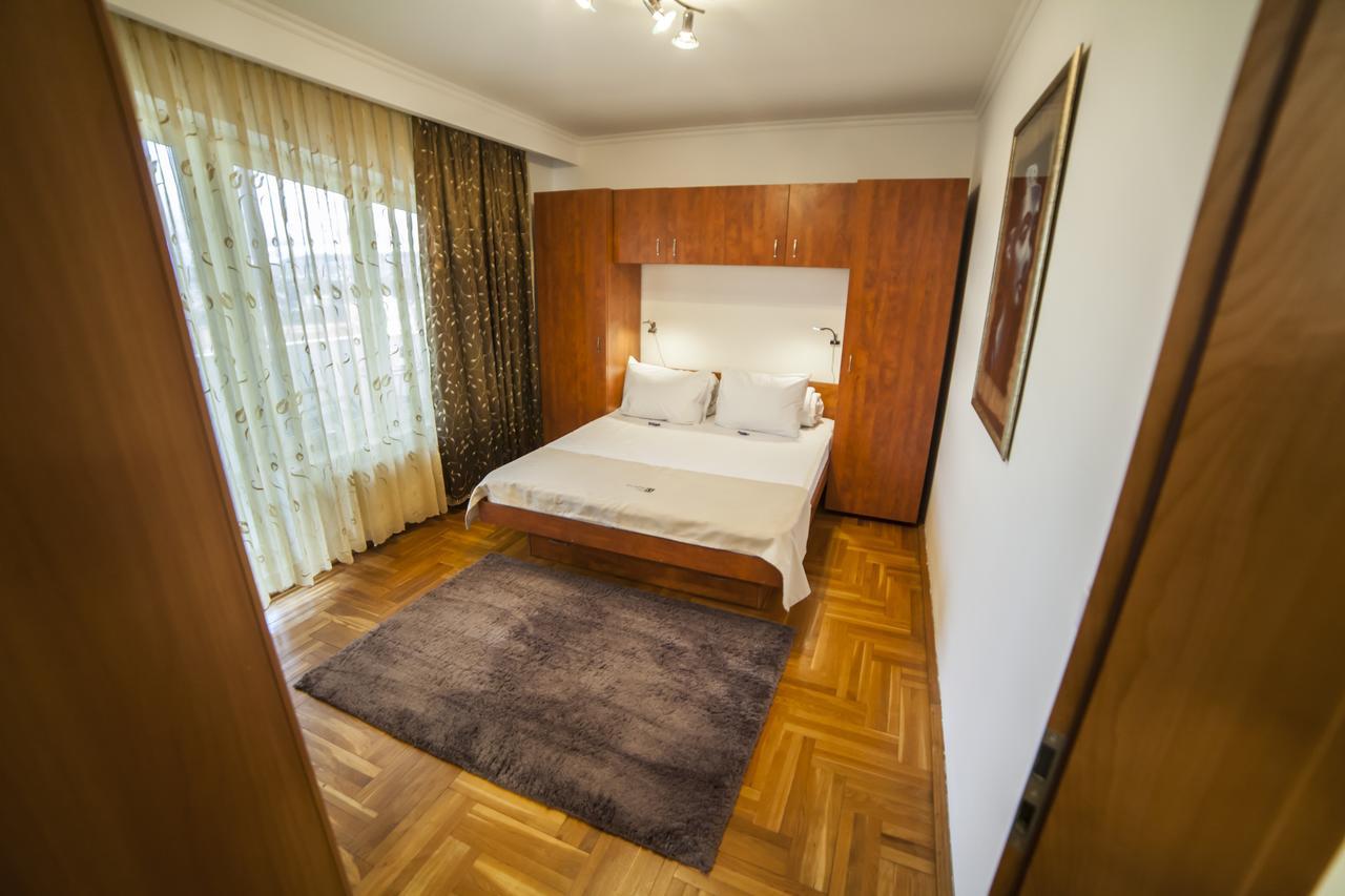 Business Class Apartment Kaloşvar Dış mekan fotoğraf